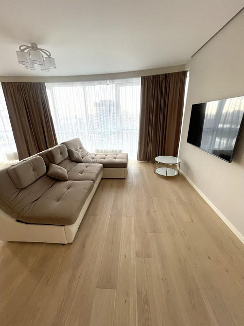 Оренда просторої 3к квартири в ЖК Зарічний Славутич Seven Київ - зображення 7