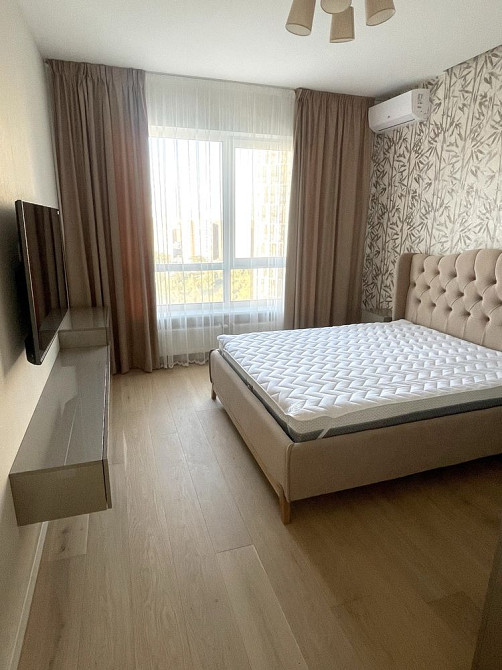 Оренда просторої 3к квартири в ЖК Зарічний Славутич Seven Київ - зображення 2