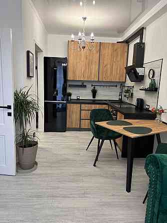 2 кім. кв., 43 кв.м, ЖК Нова Англія , буд. Манчестер з видом на фонтан Київ