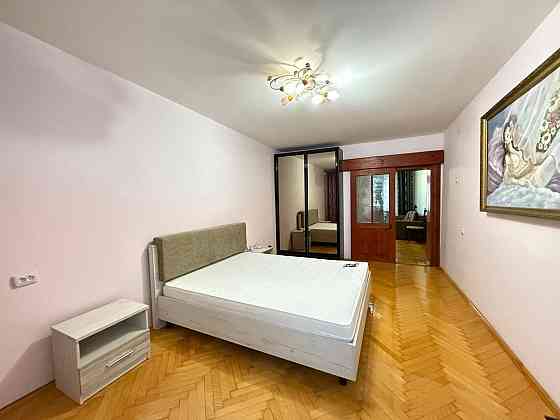 Здам 3-кімн. Район Парк Жовтневий / ТЦ-Майдан Черновцы