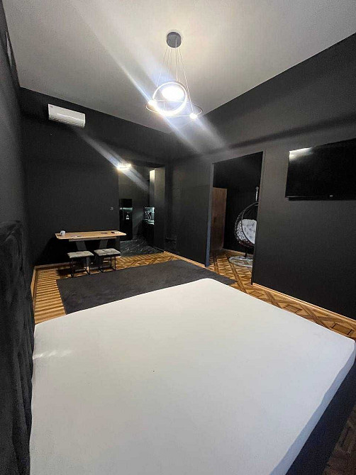 Оренда 2-кімнатної квартири з дизайнерським ремонтом по вул. Руставелі Львів - зображення 3