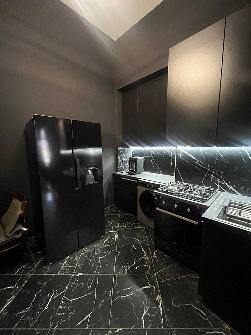 Оренда 2-кімнатної квартири з дизайнерським ремонтом по вул. Руставелі Львів - зображення 7