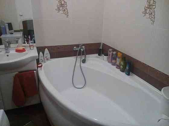 Сахарова/Бочарова Сдаю 2 х комн 2/10 этаж. Одеса