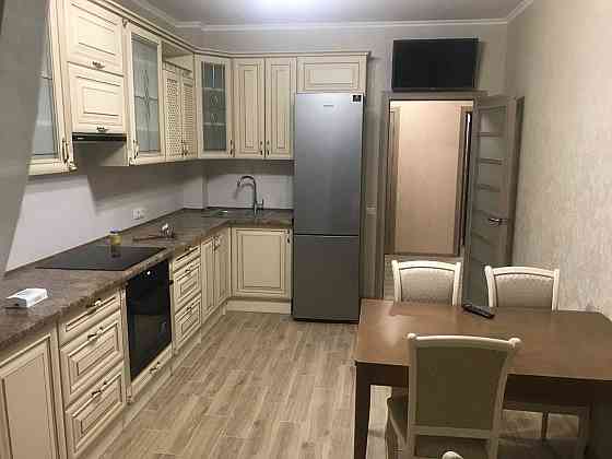 Здається в оренду 2 кімнатна квартира в ЖК Кришталеві джерела Київ