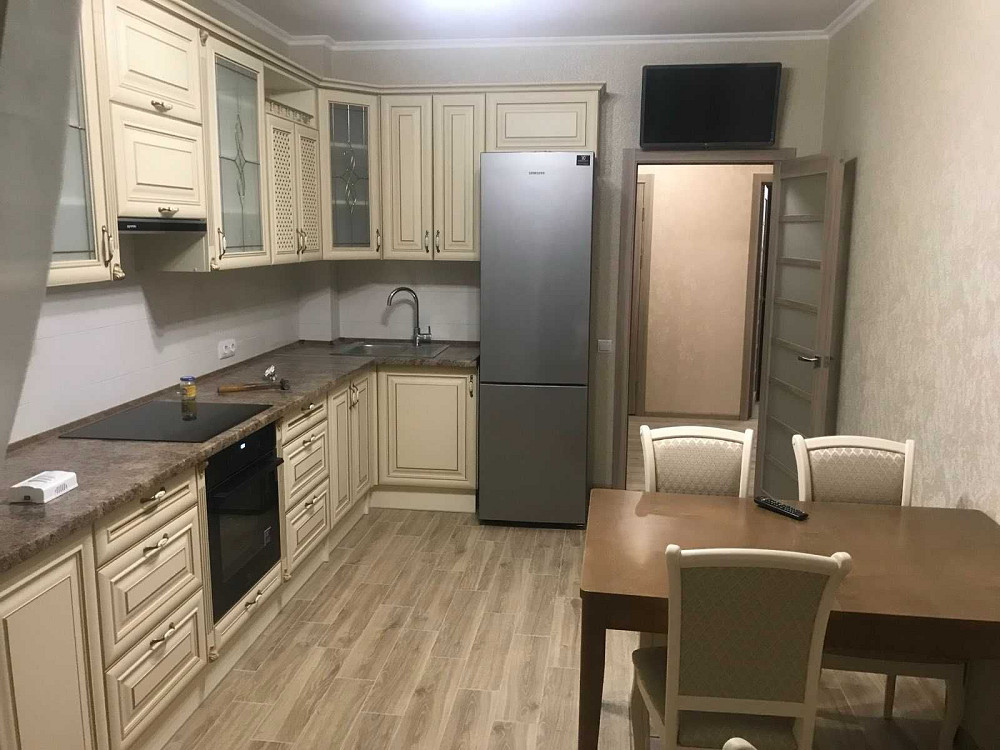 Здається в оренду 2 кімнатна квартира в ЖК Кришталеві джерела Київ - зображення 1