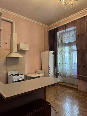 Оренда 1 кімнатноі 54.9 м по вул Саксаганського 81 Київ