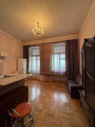 Оренда 1 кімнатноі 54.9 м по вул Саксаганського 81 Київ