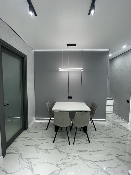 Стильная квартира с новым ремонтом Море ЖК Аквамарин Полный комплект Одеса - зображення 4