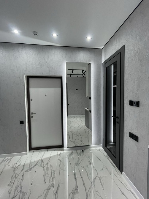 Стильная квартира с новым ремонтом Море ЖК Аквамарин Полный комплект Одеса - зображення 3