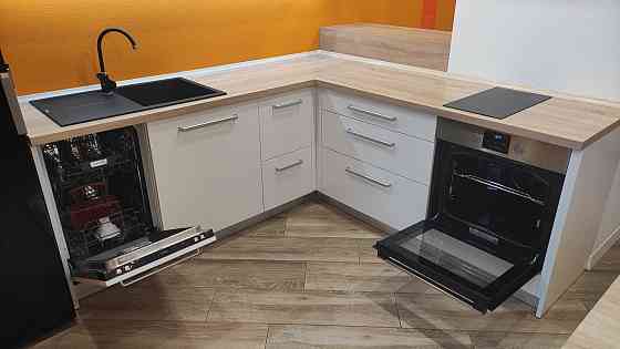 Продам трьохкімнатну квартиру в центрі міста!З газом! Ірпінь