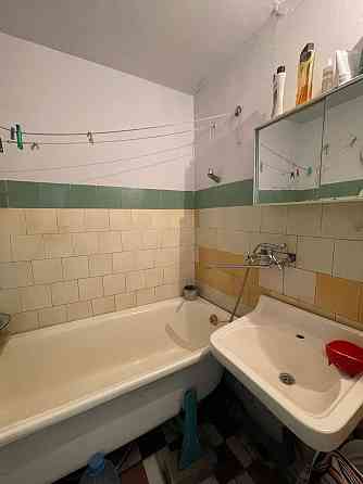 Продам 2 кімнатну квартиру, 9 мкр, Лівий берег Кам`янське (Запорізька обл.)