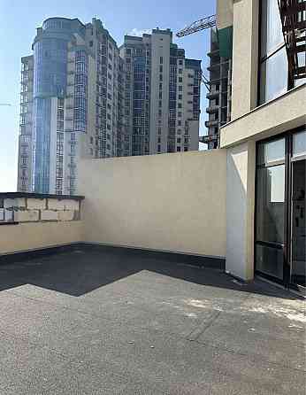 Срочно‼️2-к квартира с террасой‼️16 ст Фонтана, 850$ м2- 108 м2, море Одеса