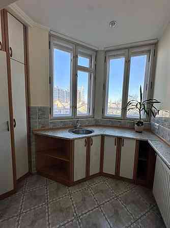 Продається 4 кімнатна квартира в центрі Івано-Франківськ