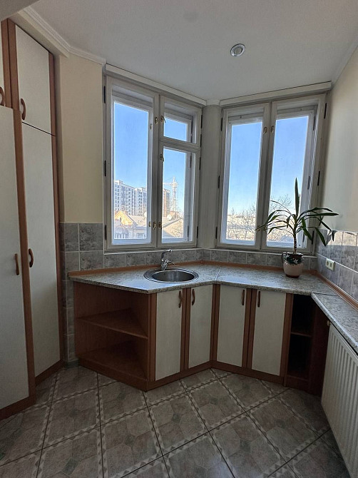 Продається 4 кімнатна квартира в центрі Івано-Франківськ - зображення 5