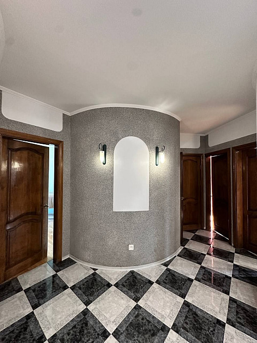 Продається 4 кімнатна квартира в центрі Івано-Франківськ - зображення 8