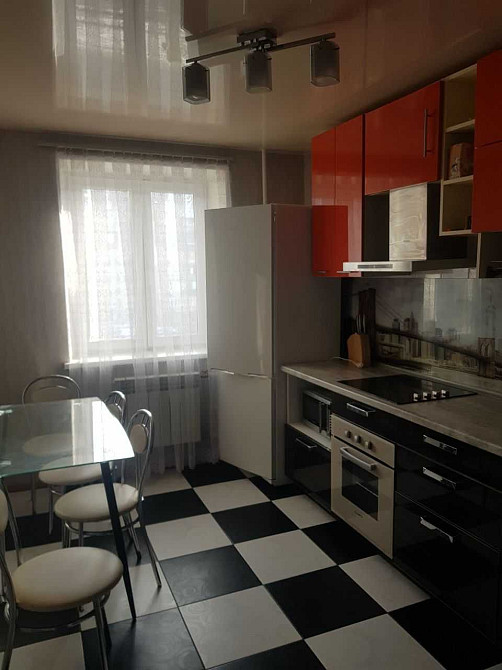 Оренда 2 ком.кв./ м. 'Холодна гора' 1 хвилина Харьков - изображение 1