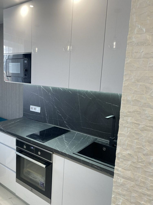 1-но кімнатна квартира, Штильова,1, Лузанівка з сучасним ремонтом Одеса - зображення 4