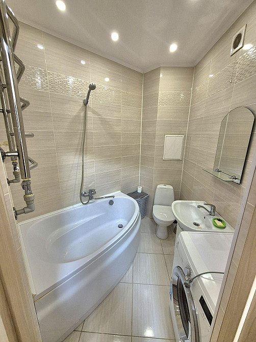 1 Кімнатна.В Центрі.Автономка,Меблі,Техніка,Закритий двір. Кропивницкий - изображение 7