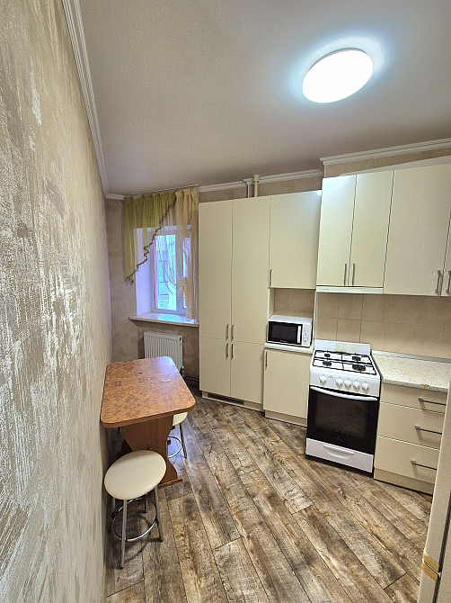 1 Кімнатна.В Центрі.Автономка,Меблі,Техніка,Закритий двір. Кропивницкий - изображение 1