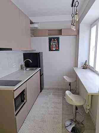 М. Олімпійська, Палац Спорту, Студія іі спальня, Велика Васильківська Київ