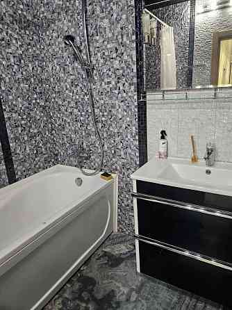 Сдам свой 2к. НОВОСТРОЙ возле метро Турбоатом Харьков