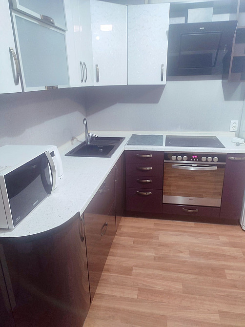 Велика 2кім  м. Позняки/Осокорки, вул. Урлівська 23Б, генератор Киев - изображение 1