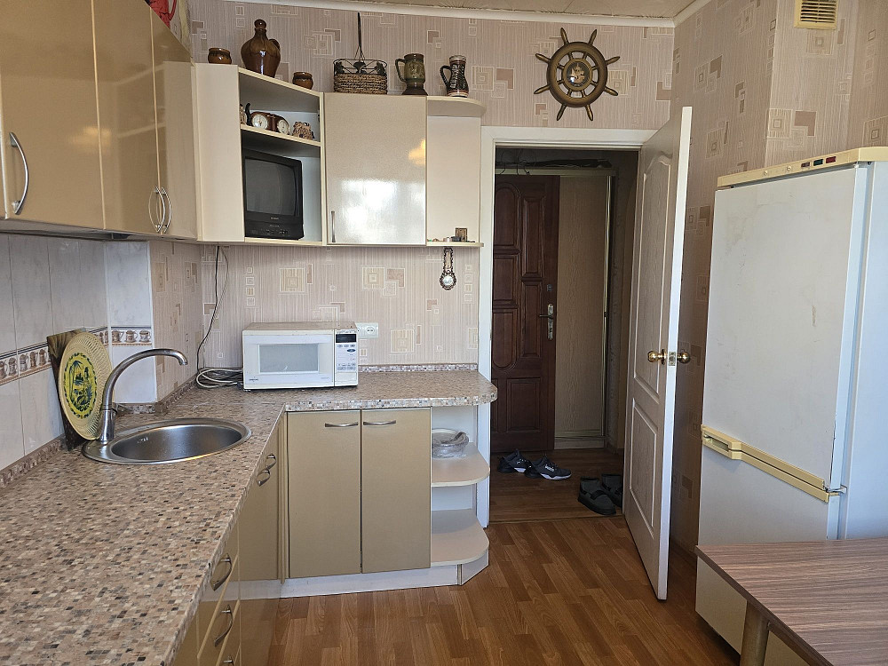 Сдается 3х  кв-ра Маяковского (Червоної Калини ) 22 А, ТРЦ Маяк Киев - изображение 1