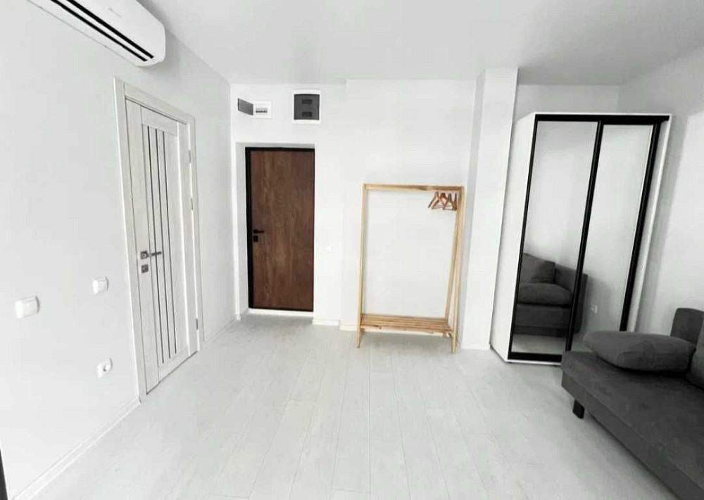 Красивая компактная современная евартира на Бочарова за 26 000 Одеса - зображення 6