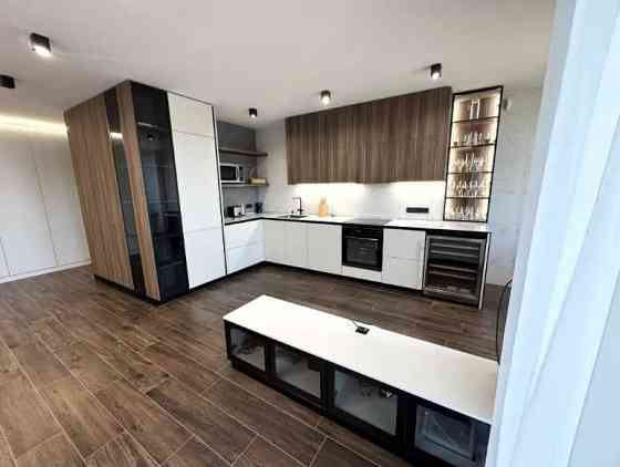 Продам 3к квартиру В новострое с новым ремонтом Днепр