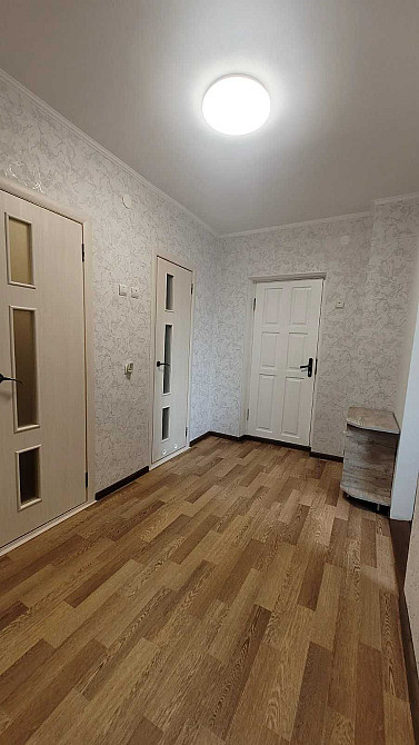 Продам двокімнатну квартиру з ремонтом!! Ровно - изображение 4