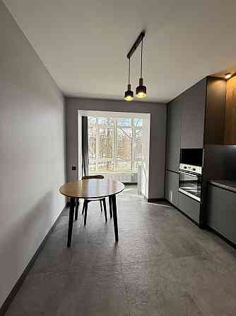 Продаж однокімнатної квартири з виглядом на міське озеро Івано-Франківськ