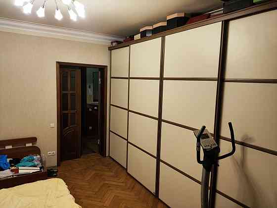 Продаж 3-х кімн.кв. у відомому Будинок зі Шпилем у центрі Харкова 