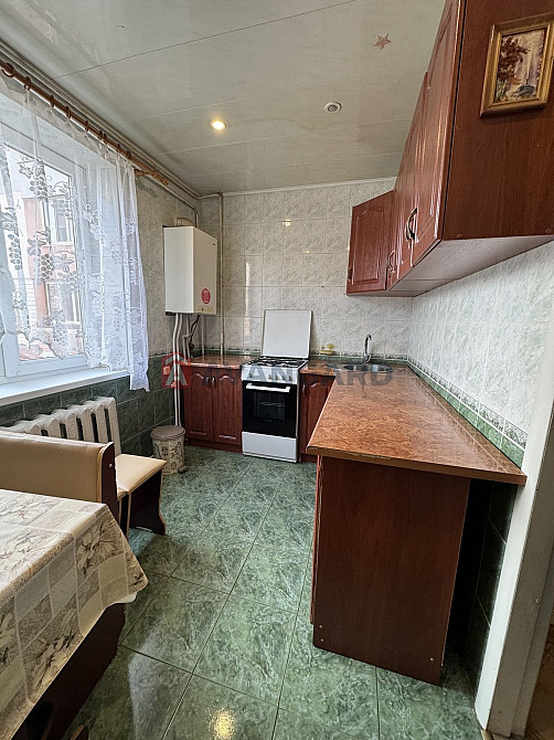 Здам простору 3 кімнатну квартиру Кам`янське (Запорізька обл.) - зображення 1