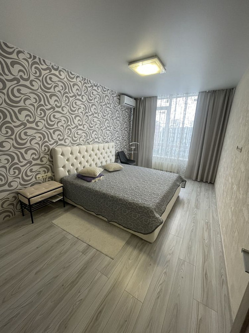 Перша здача ! ЖК Республіка,бул.Т. Рильського, 1 комфортна 1 к.кв. 43м Київ - зображення 1