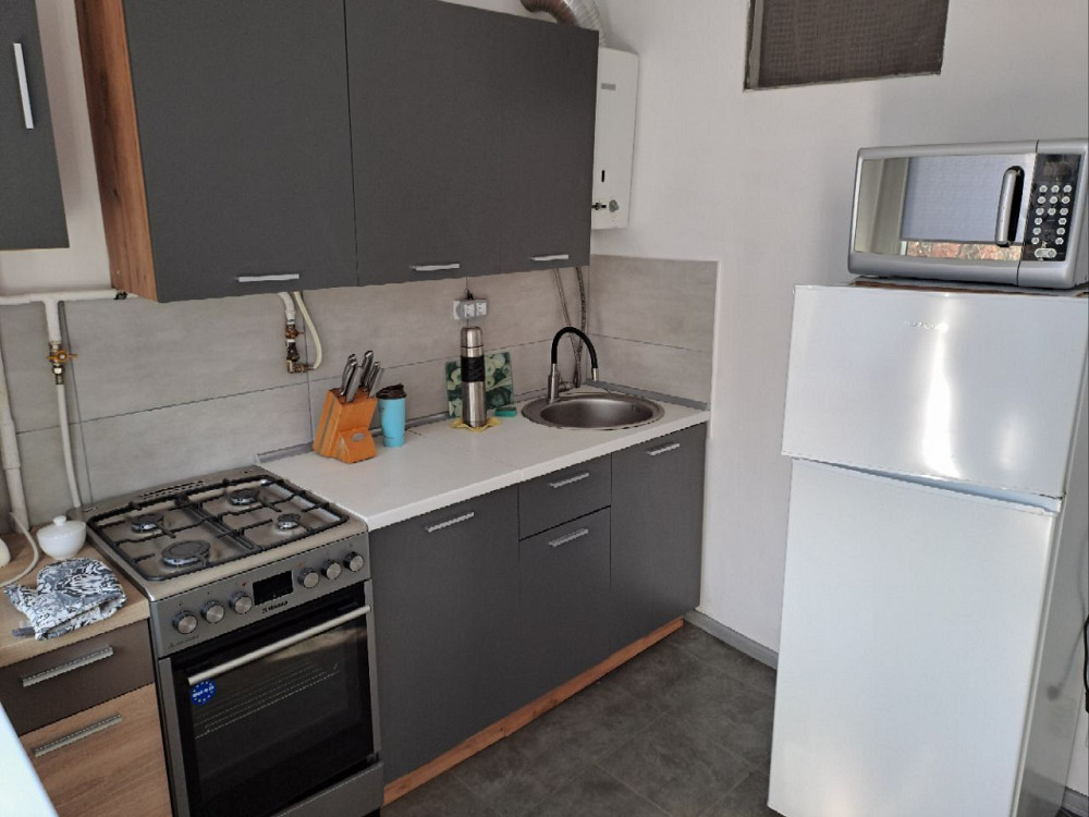 Здається трьох кімнатна квартира Петефі. Мукачево - изображение 1