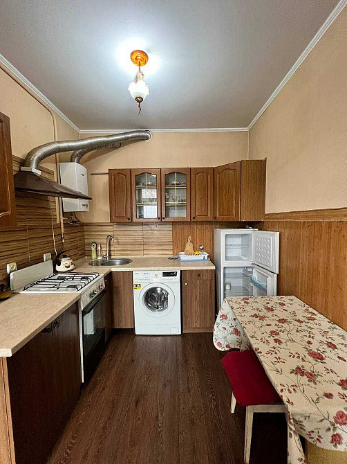 Оренда 1 кімнатної квартири по вулиці Богдана Хмельницького (Форум) Львов - изображение 2