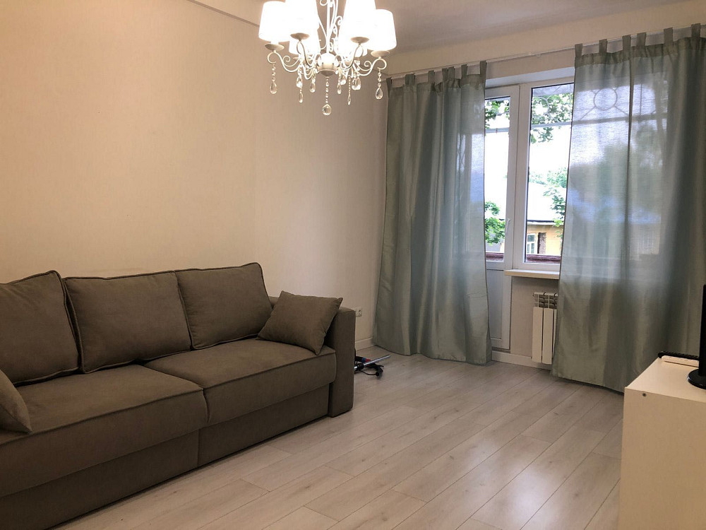 Голосіївський проспект Бурмистенко 6 корпус 2 Оріхуватська Васильковск Київ - зображення 2