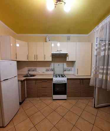 Оренда девушки  ЖК Київмький маєток,можна короткий термін Софіївська Борщагівка