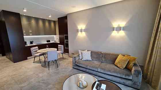 Дизайнерська 2-к., квартира 65м2.,в ЖК Royal Tower (Роял Тауер) Київ