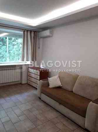 2-кімнатна квартира центр метро Звіринецька Печерська Київ