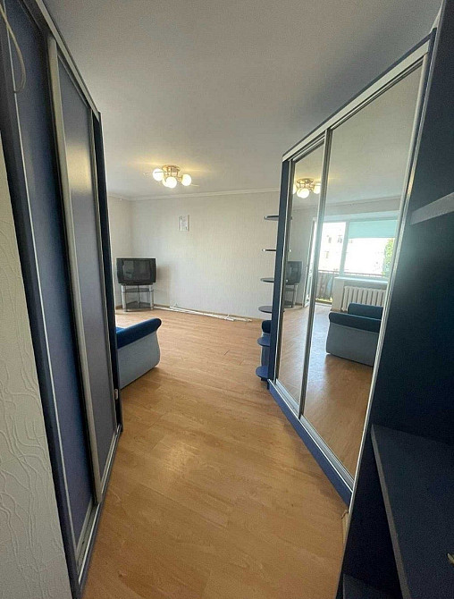 БЕЗ КОМІСІЇ, центр, можна на місяць+, власник Ровно - изображение 3