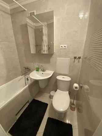 Здам 2к квартиру Центр Печерськ Джона Маккейна Іоанна Павла Либідська Київ