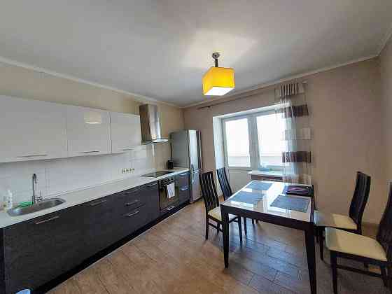 Позняки,3к квартира з гарним ремонтом,28000 грн.,Ахматовой 9/18, 4 пов Київ