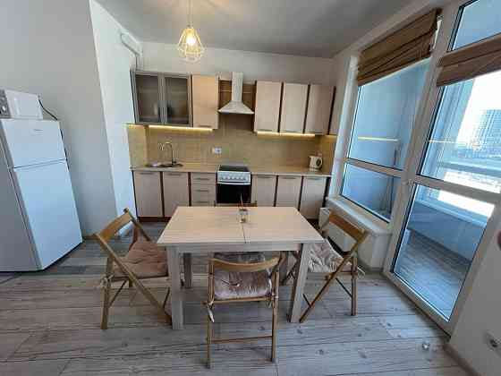 Здам 1к з  ремонтом ЖК Варшавський Мікрорайон Родини Крістерів 20 Київ