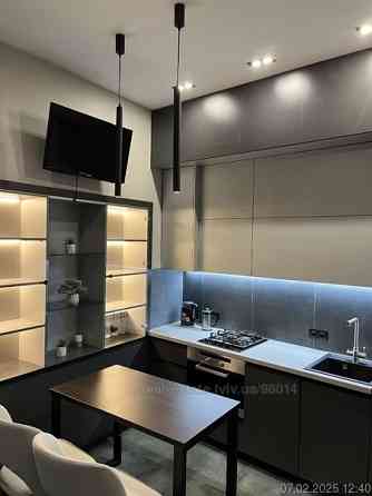 Здається в довготривалу оренду по вул Академіка Колесси А4 Львов