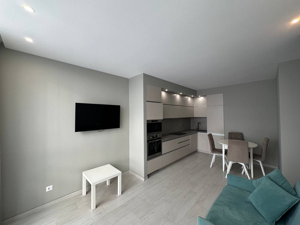 ЖК "Файна Таун". ОРЕНДА! 1-к Салютна вул., 2. Дизайнерський ремонт! Київ - зображення 1