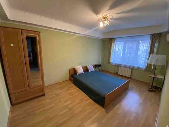 Сдам 2-х ком квартиру в Днепровском районе Київ