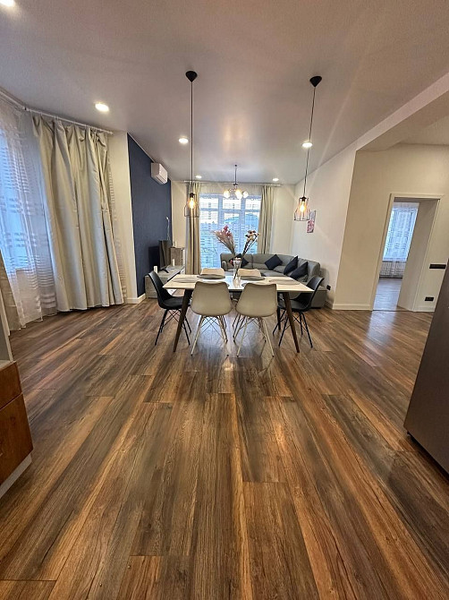 Аренда от хозяй  второй этаж из частного  дома,черноморская ривьера Фонтанка - изображение 3