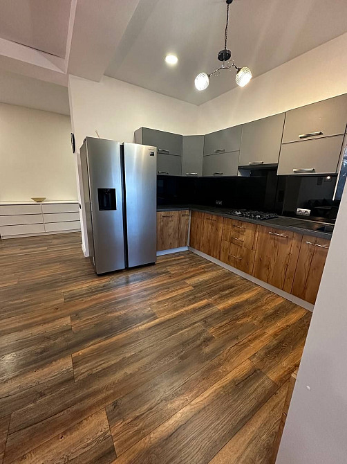 Аренда от хозяй  второй этаж из частного  дома,черноморская ривьера Фонтанка - изображение 6