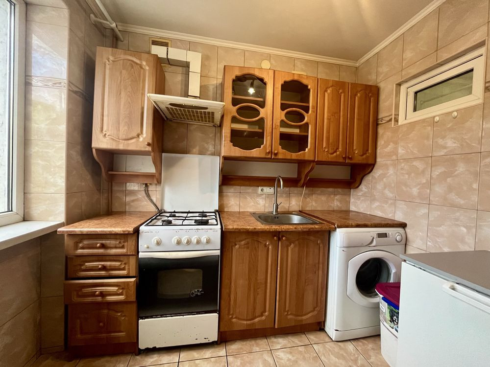 Здам 2х кімнатну, НЕБЕСНОЇ СОТНІ (ФОРМАРКЕТ) РОЗДІЛЬНІ кімнати, вільна Чернівці - зображення 2